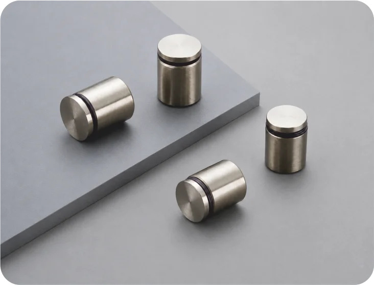 Glass Stud